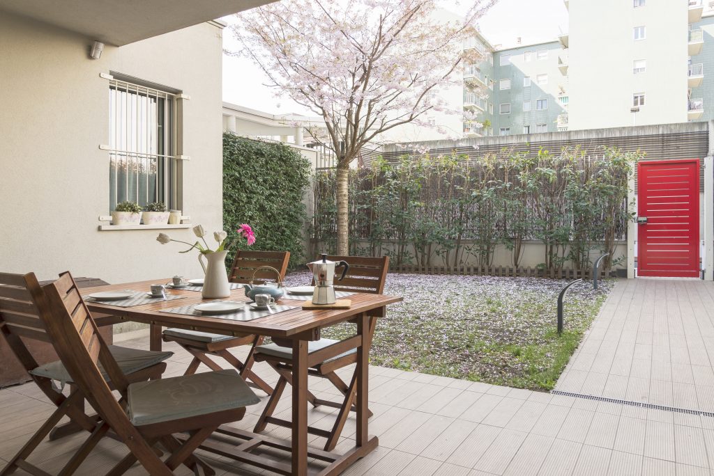 vacation rental with outdoor space in Milan